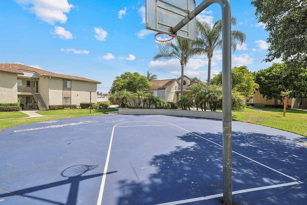 Country Villas - Photo 6 of 35