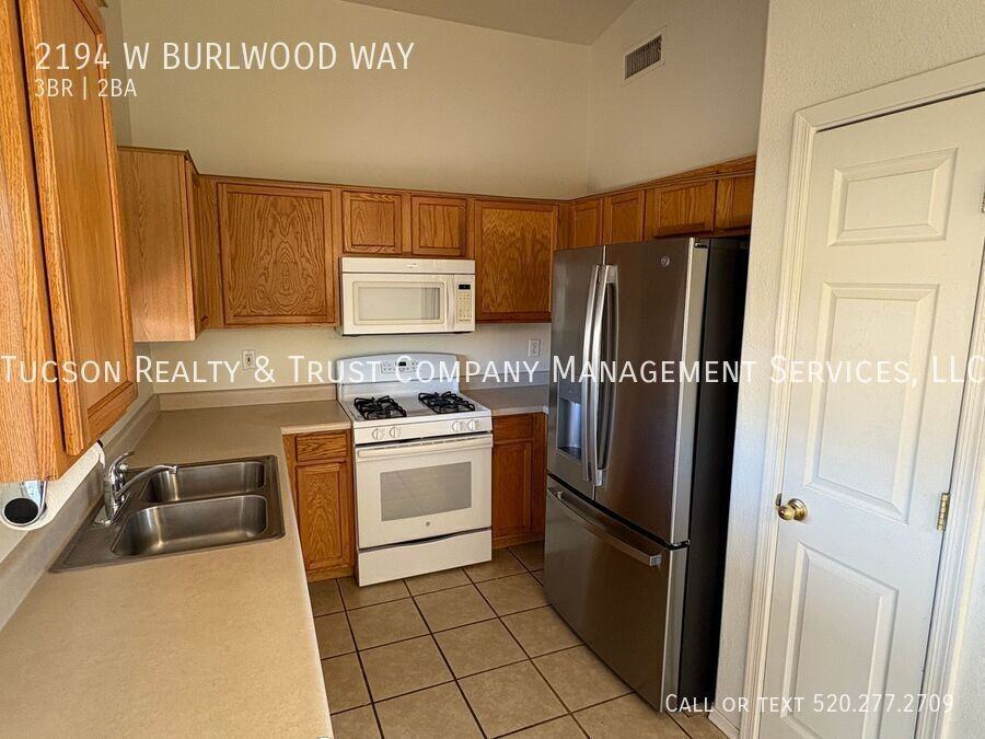 2194 W Burlwood Way - Photo 6 of 16