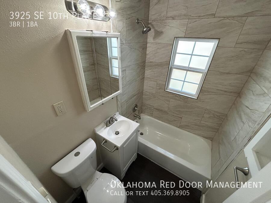 3925 Se 10th Pl - Photo 7 of 7