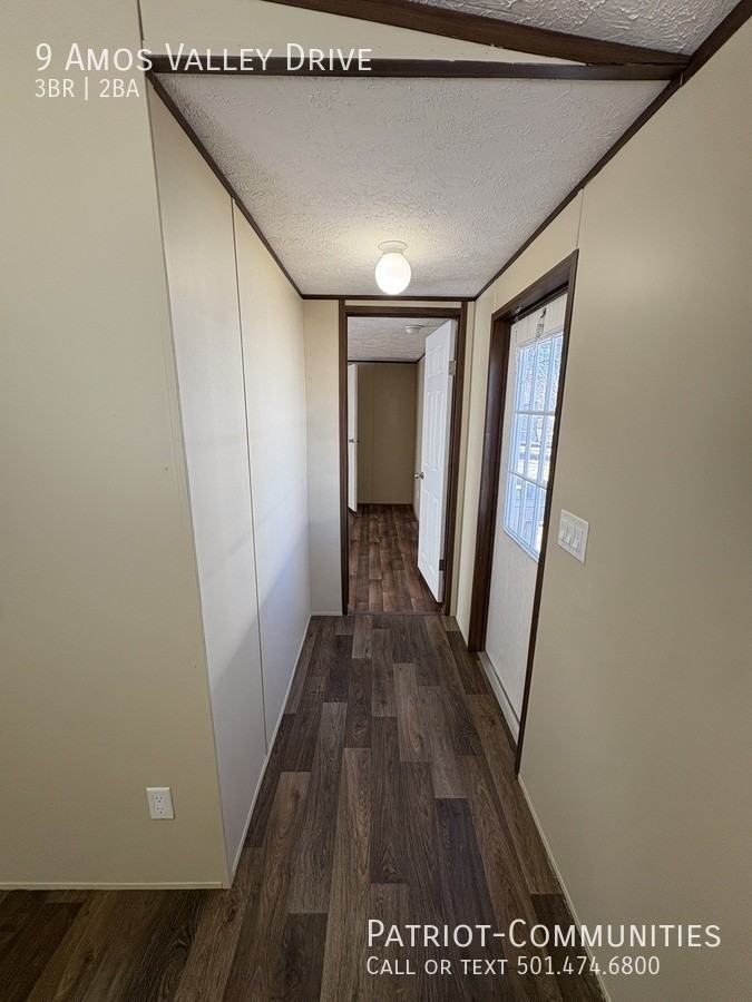 9 Amos Valley Dr - Photo 6 of 12