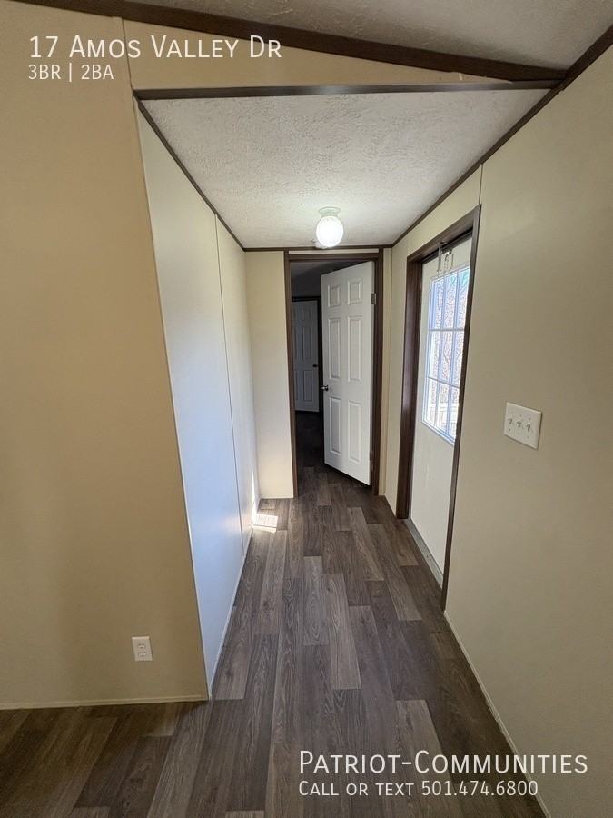 17 Amos Valley Dr - Photo 6 of 10