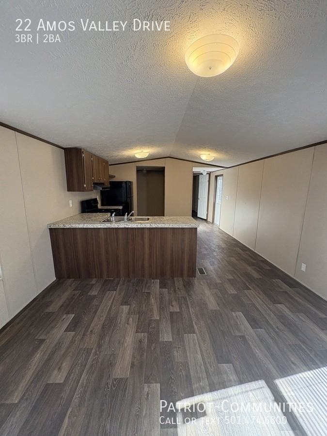 22 Amos Valley Dr - Photo 2 of 11