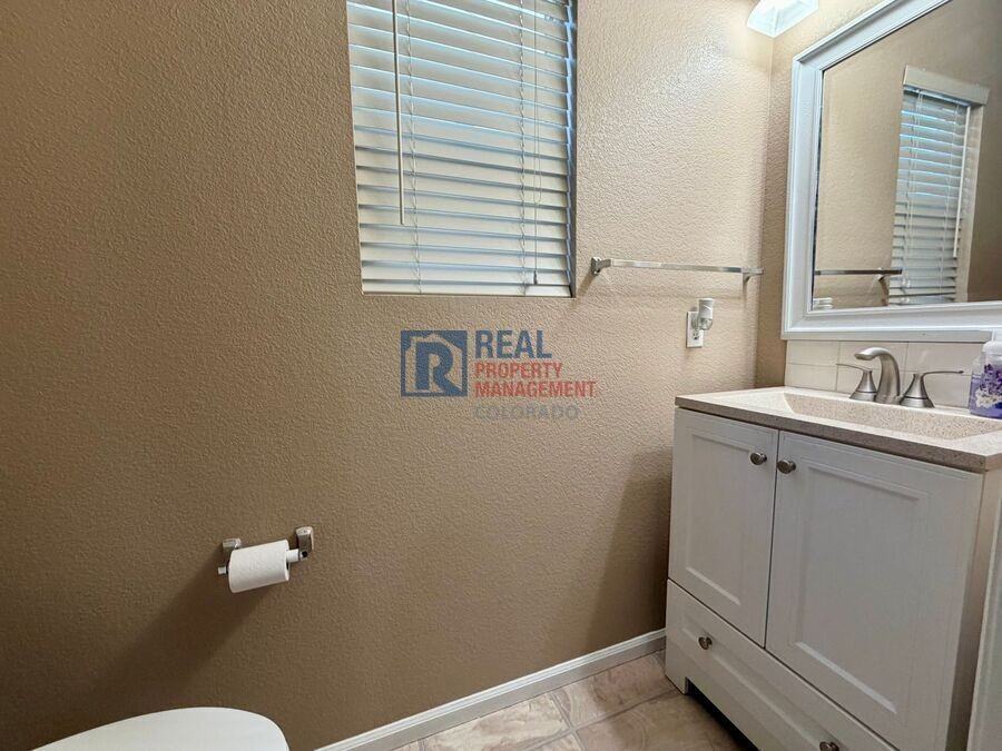 21507 E 43rd Pl - Photo 5 of 16