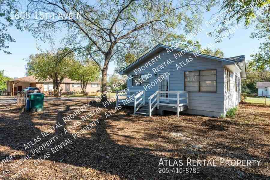 1608 15th Ave N - Photo 7 of 30