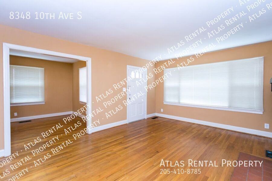 8348 10th Ave S - Photo 3 of 23