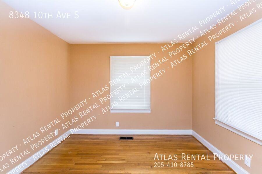 8348 10th Ave S - Photo 7 of 23