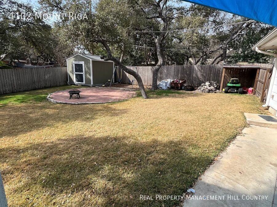 1102 Mount Riga - Photo 3 of 20