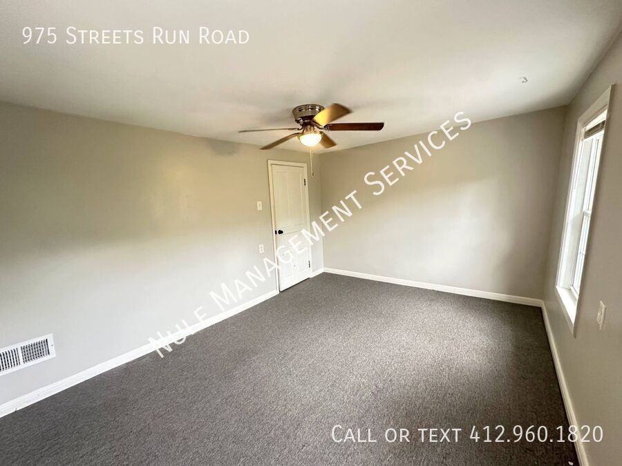 975 Streets Run Rd #975 - Photo 6 of 9