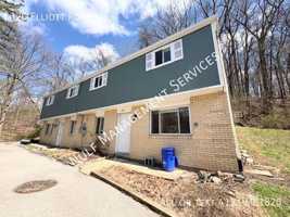 featured image of 320 Elliott Rd #320