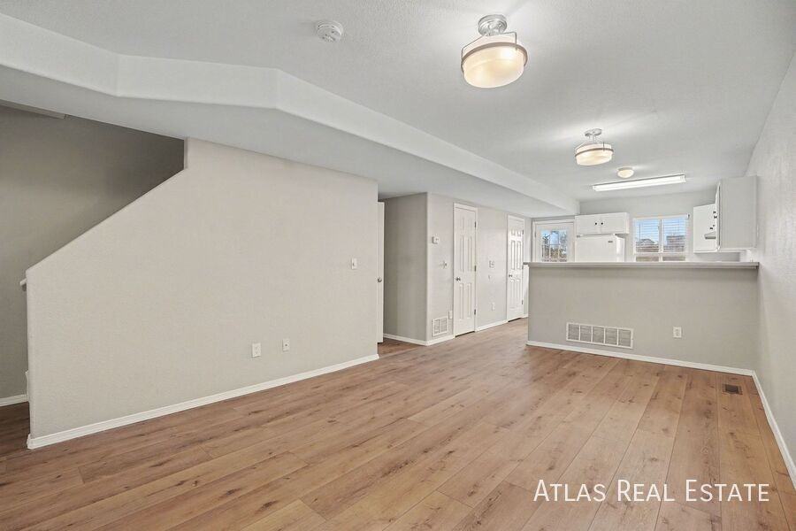 7829 Antelope Valley Pt - Photo 2 of 19