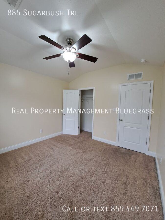 885 Sugarbush Trl - Photo 5 of 18