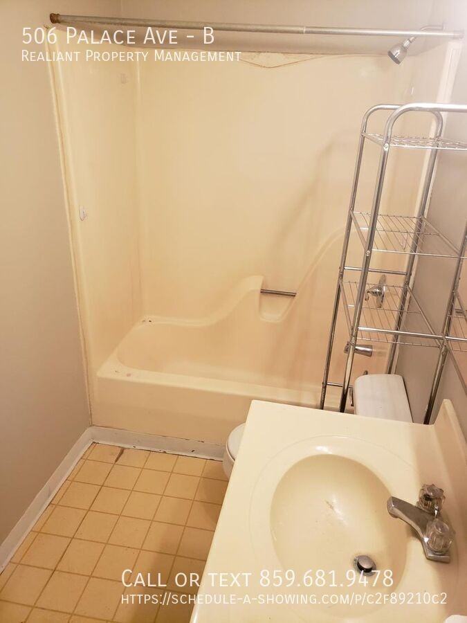 506 Palace Ave #B - Photo 4 of 5