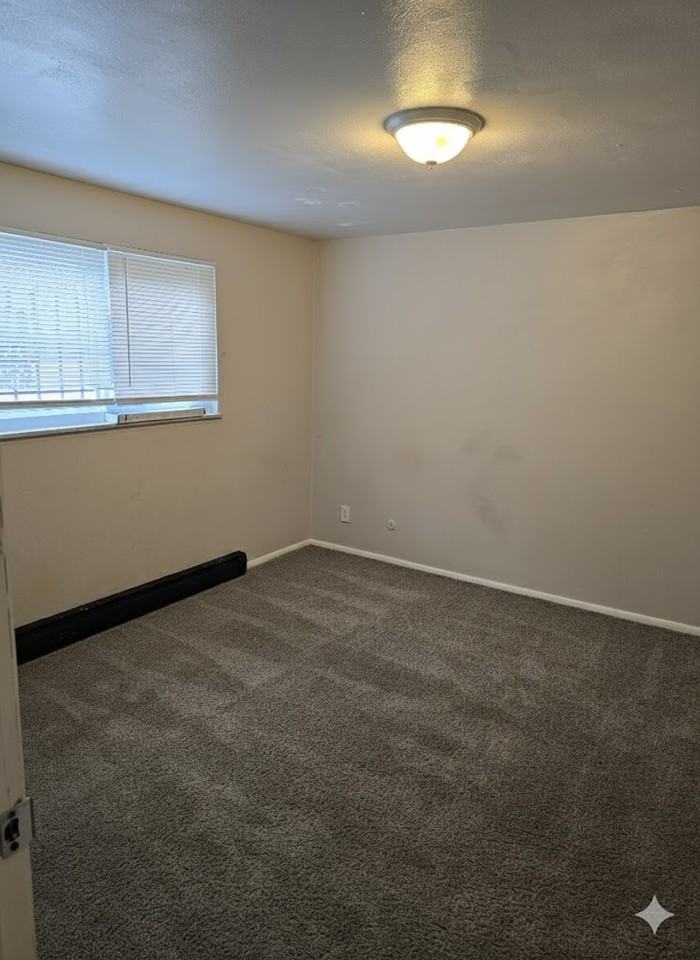 4644 Burkhardt Ave - Photo 3 of 9