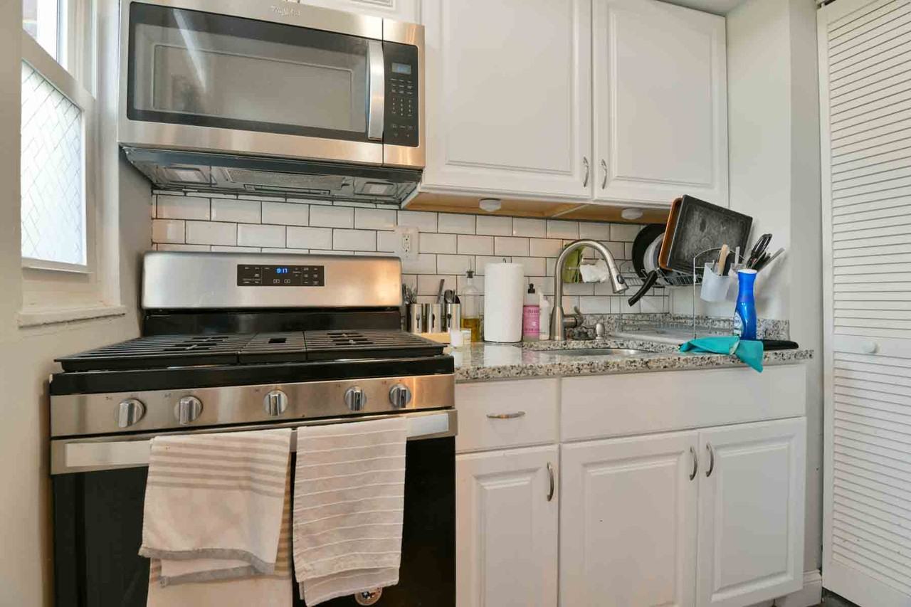 132 35th St Ne - Photo 6 of 19