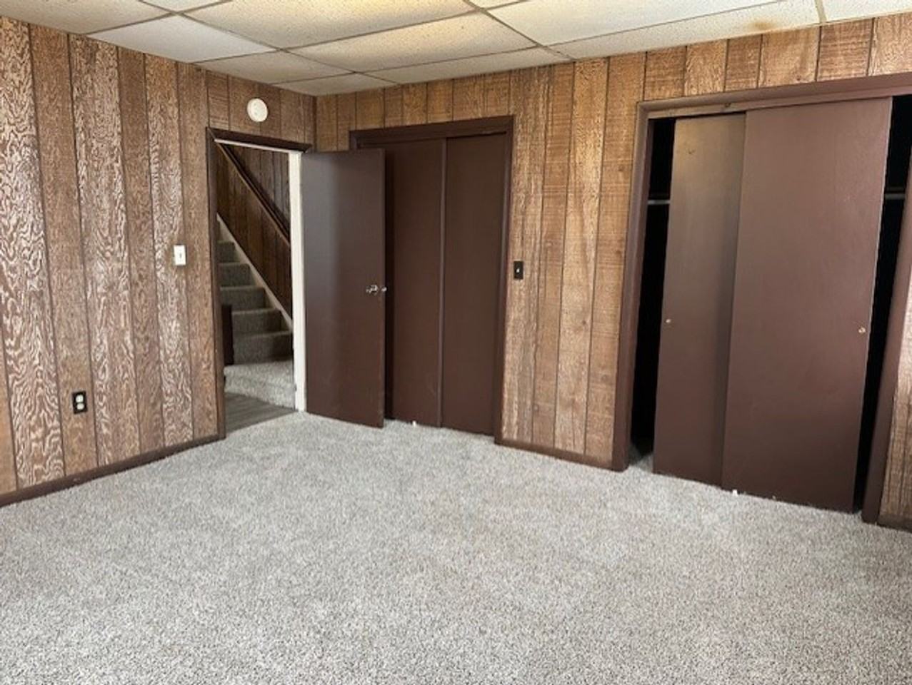 330 S 4th St - Photo 5 of 9