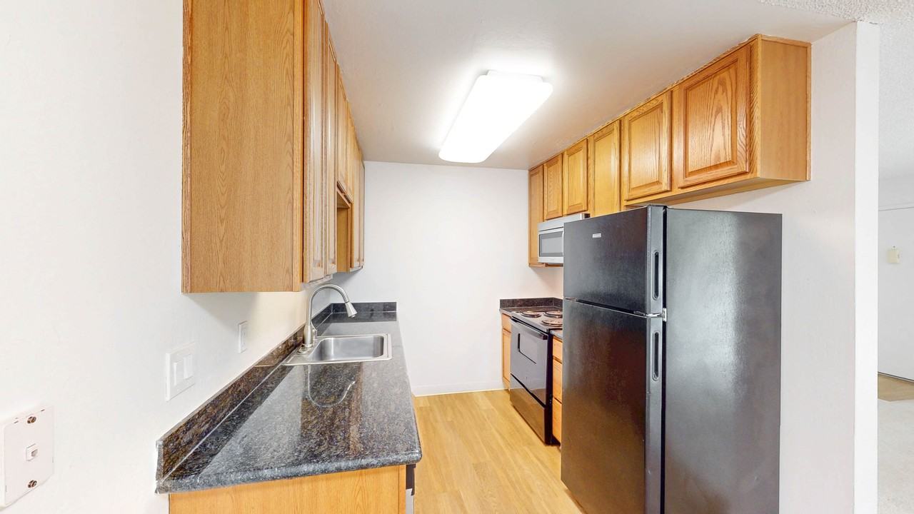 410 Alameda Del Prado #410E - Photo 2 of 14