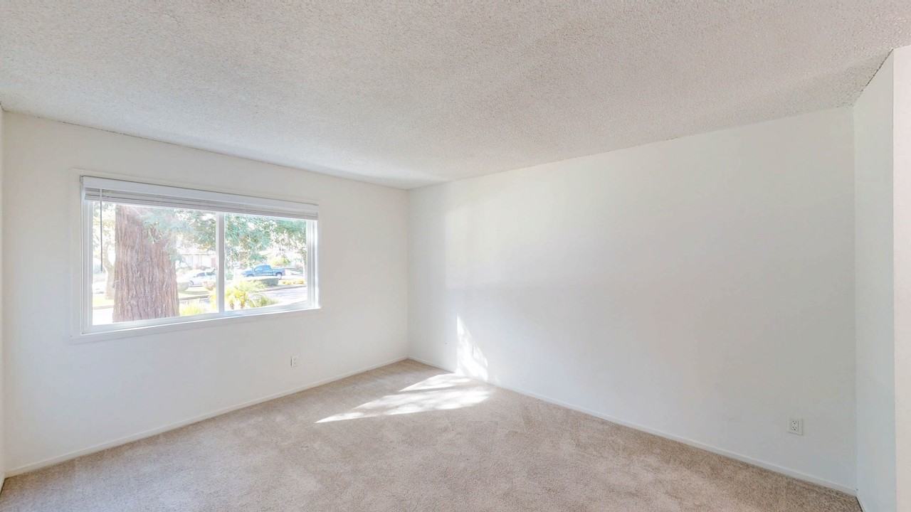 410 Alameda Del Prado #410E - Photo 6 of 14