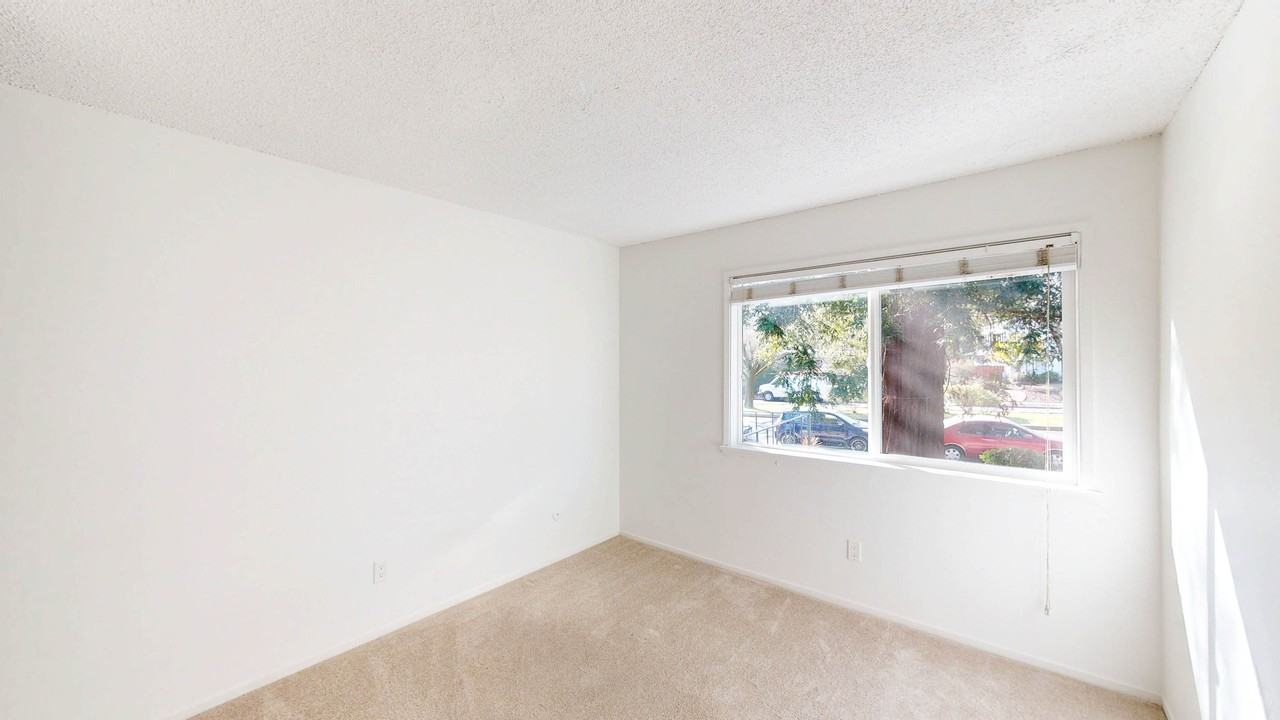 410 Alameda Del Prado #410E - Photo 7 of 14