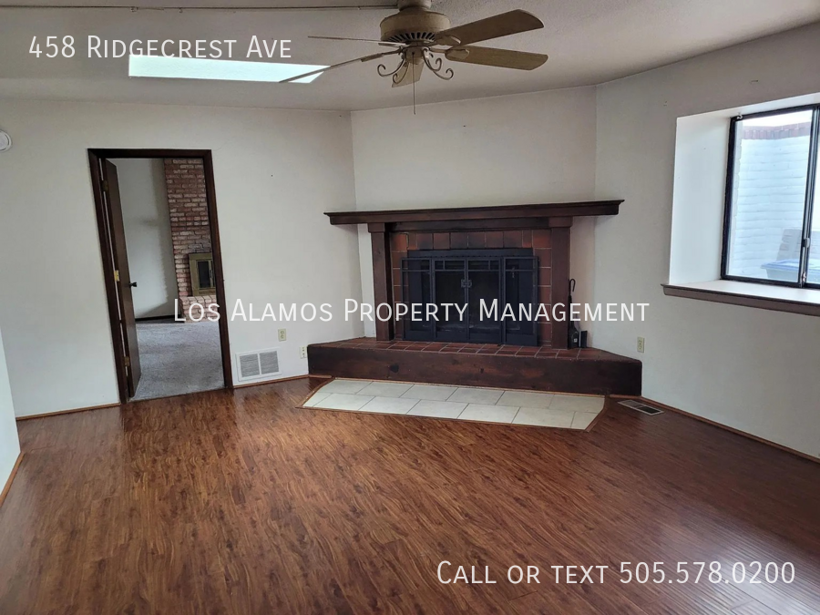 458 Ridgecrest Ave - Photo 5 of 15