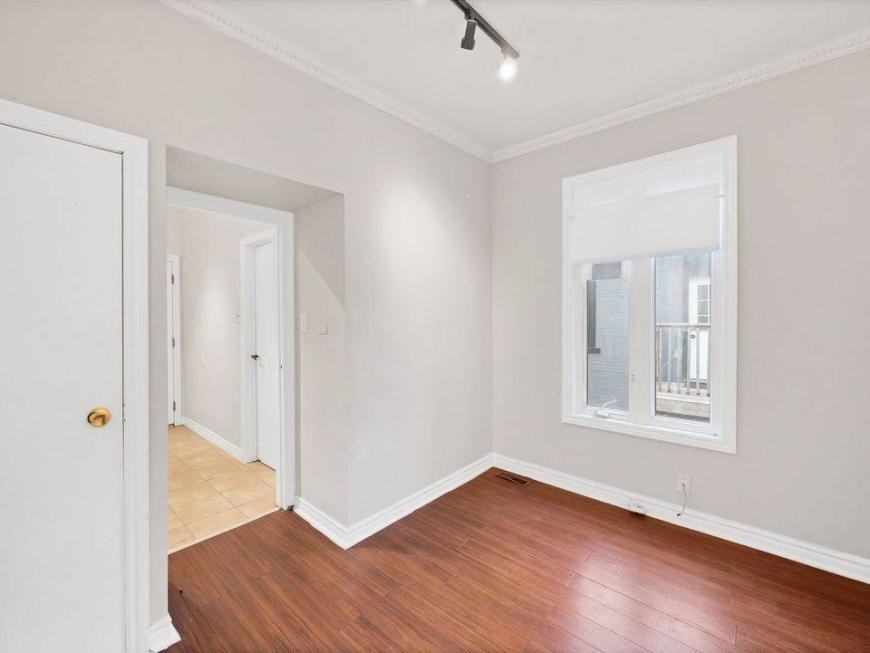 Unit #4 - 208 Wilson Street - Photo 5 of 9