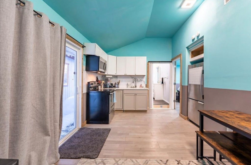 1265 Hearts Ct #2 - Photo 2 of 10