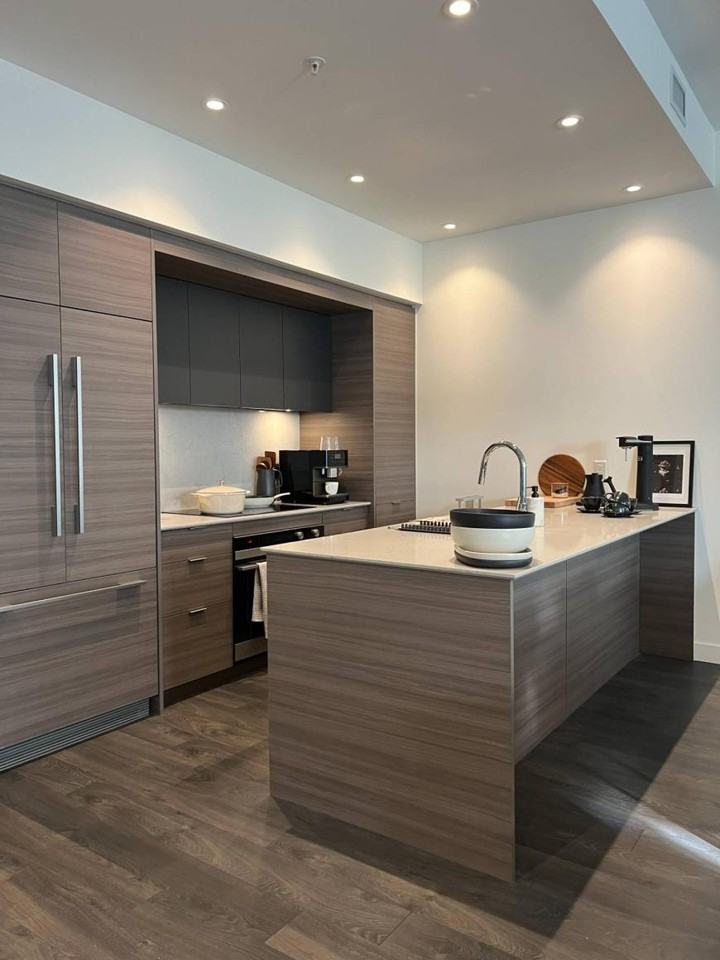848 Yates St - Photo 6 of 10