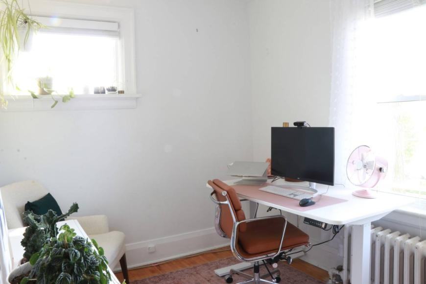 116 Wellington St N - Photo 6 of 10