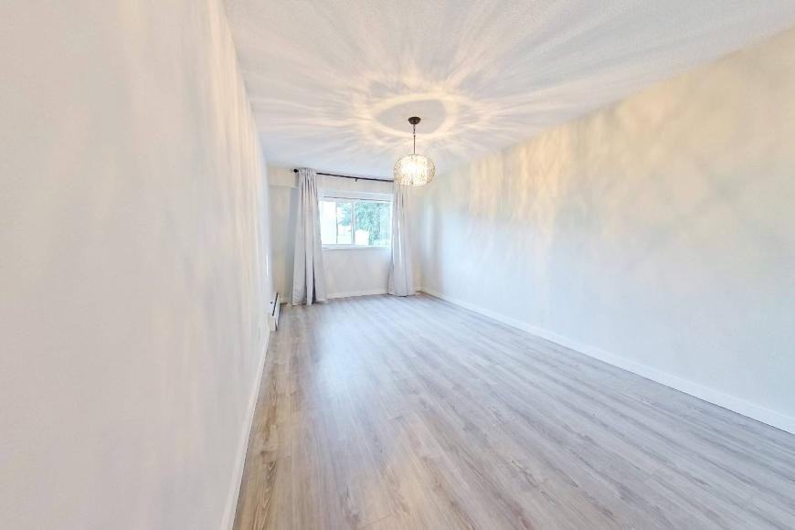 611 Blackford St - Photo 6 of 10