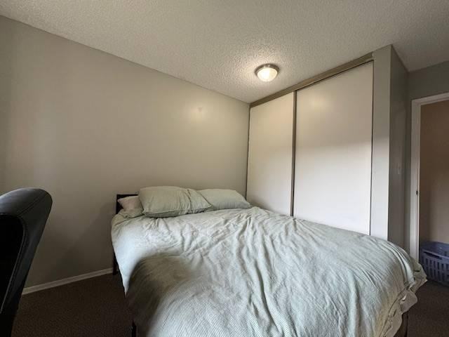 125 Sekura Cres - Photo 3 of 8