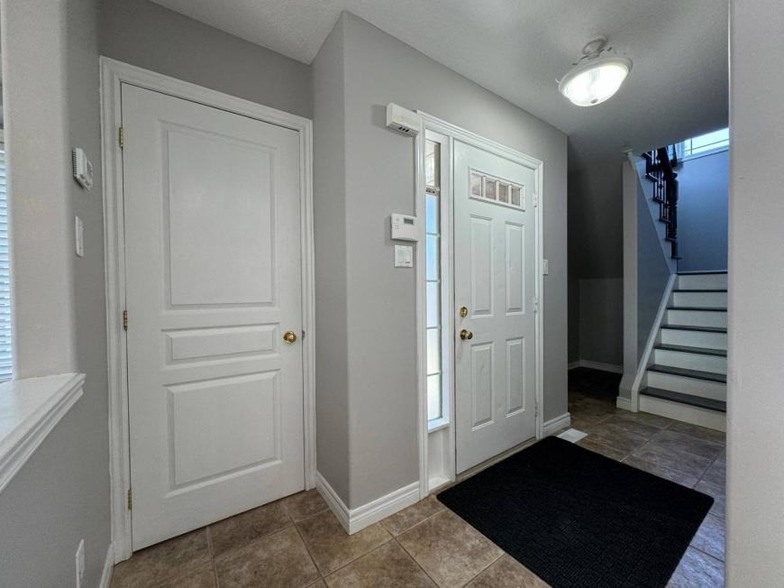 36 Magnificent Way - Photo 2 of 10