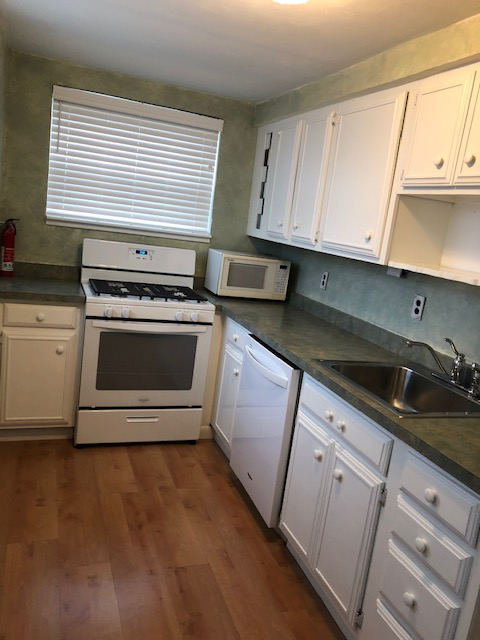 217 Ulysses St - Photo 2 of 10