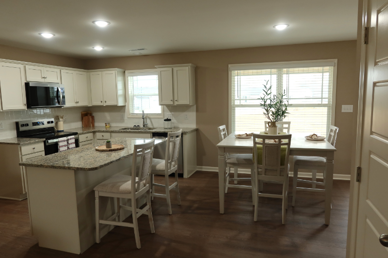 212 Tuscany Cir - Photo 7 of 20