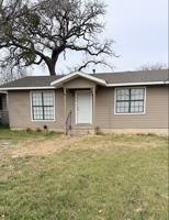 featured image of 414 W Ball St