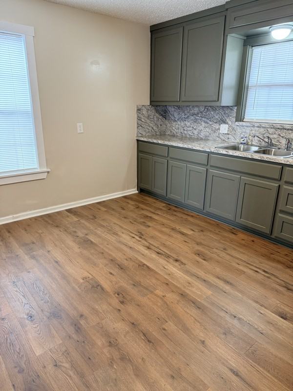 414 W Ball St - Photo 3 of 7