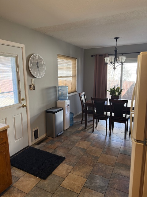 3708 Windflower Cir - Photo 5 of 17