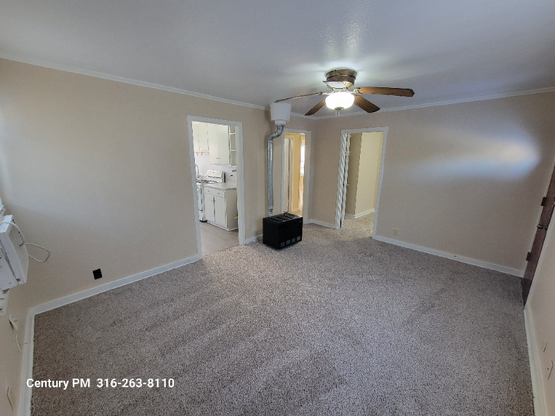 4011 E Whitney Ln - Photo 4 of 20