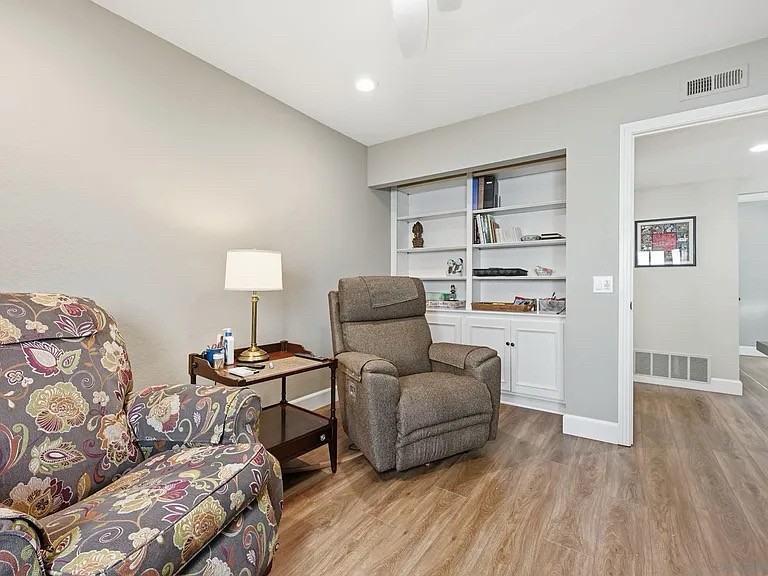 1859 Hill Top Ln - Photo 7 of 23