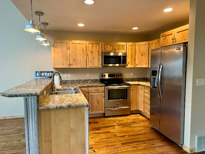 1719 Euclid Ave - Photo 2 of 18