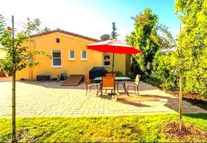 609 Ivy St - Photo 1 of 1