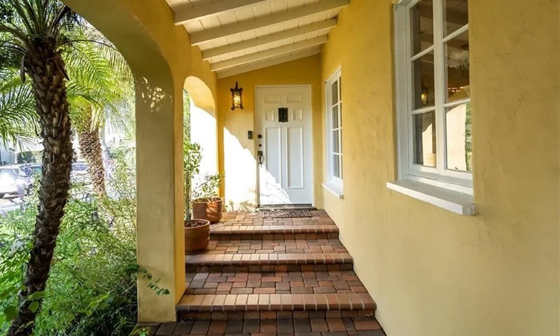 609 Ivy St - Photo 3 of 13