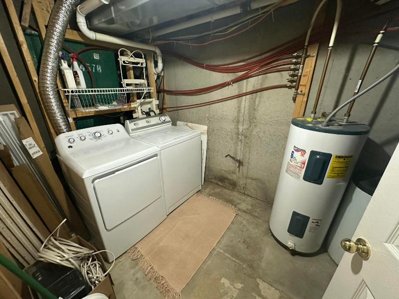 14915 Old Michigan Ave - Photo 2 of 7