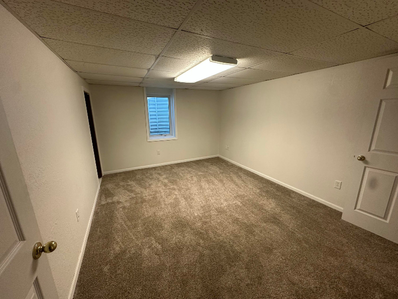 14915 Old Michigan Ave - Photo 5 of 7