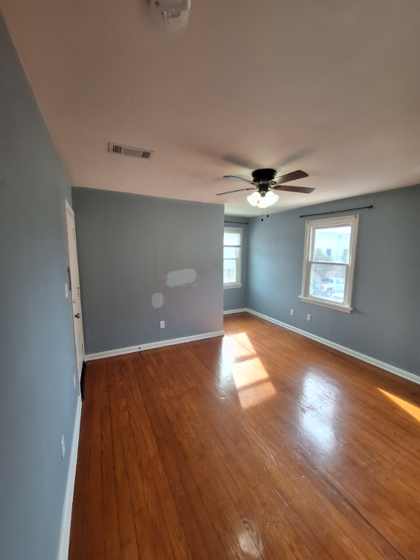 738 Arabella St - Photo 4 of 12