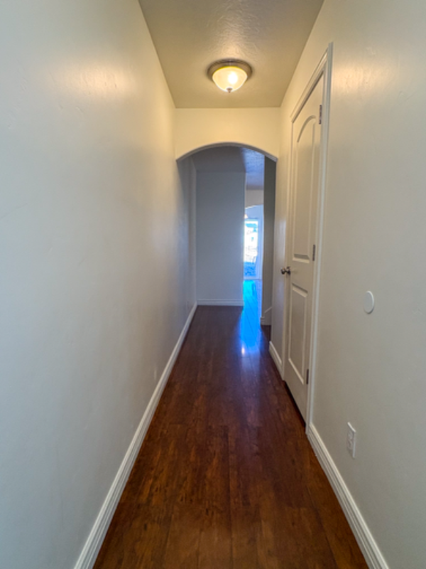 652 W Pimlico Dr - Photo 2 of 20