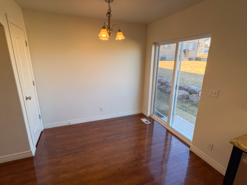 652 W Pimlico Dr - Photo 6 of 20