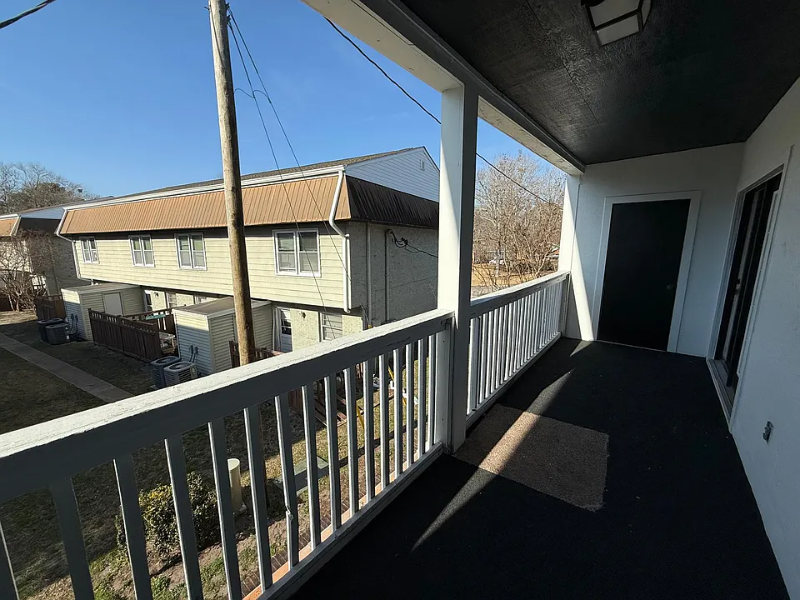 4807 Little River Rd #7 - Photo 3 of 10