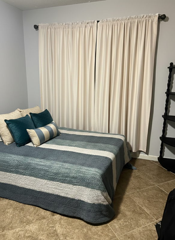 2789 W 31st St - Photo 4 of 7