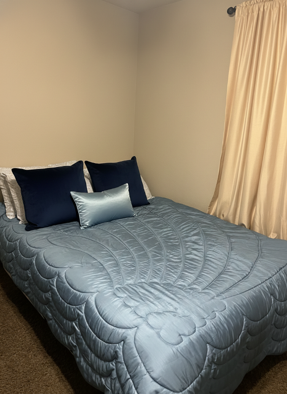 2789 W 31st St - Photo 5 of 7