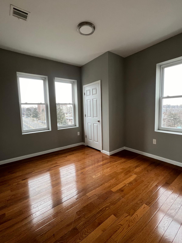 58 Steuben St #21 - Photo 7 of 12