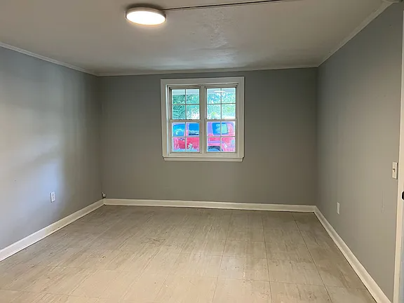 4102 Seaview St #3 - Photo 5 of 5